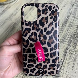 iPhone 11 Leopard Loopy Case